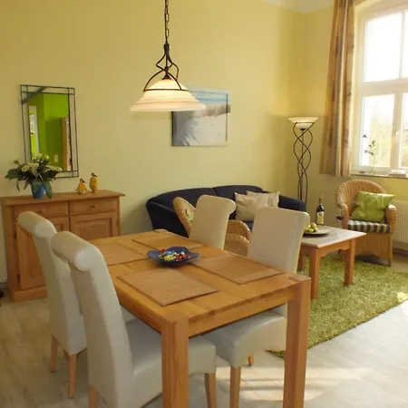 Haus Am Park - 48-09