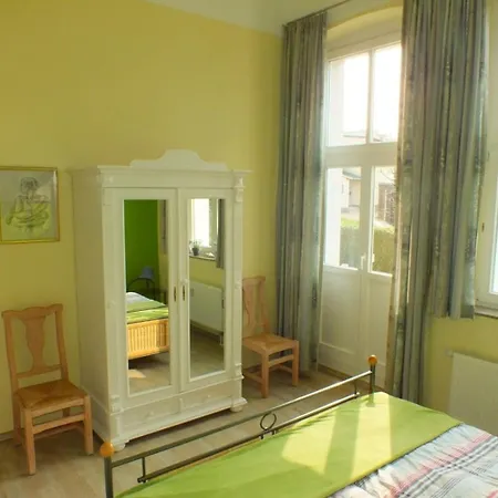 アパート Haus Am Park - 48-09 *